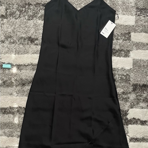 SOLD - Papaya Slip Dress
SIZE M
BLACK - Picture 1 of 5